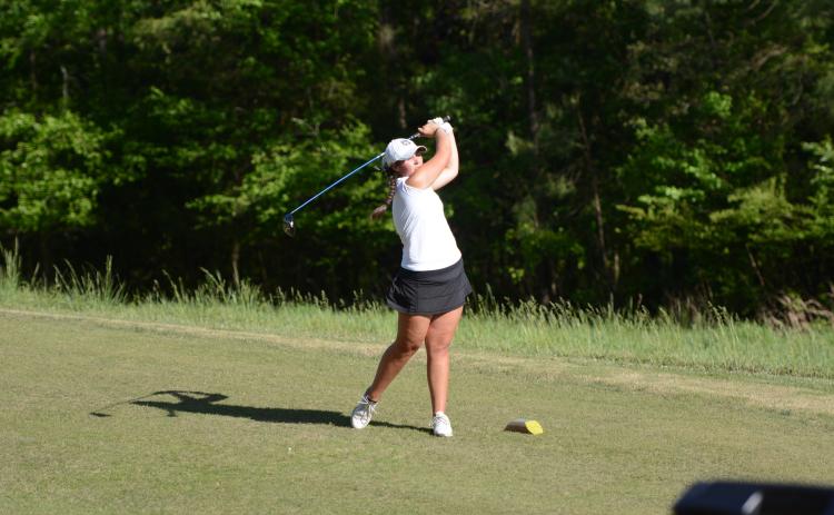 Junior golfer Emma Shiflet earns Athlete of the Week. Photo by Benjamin London.