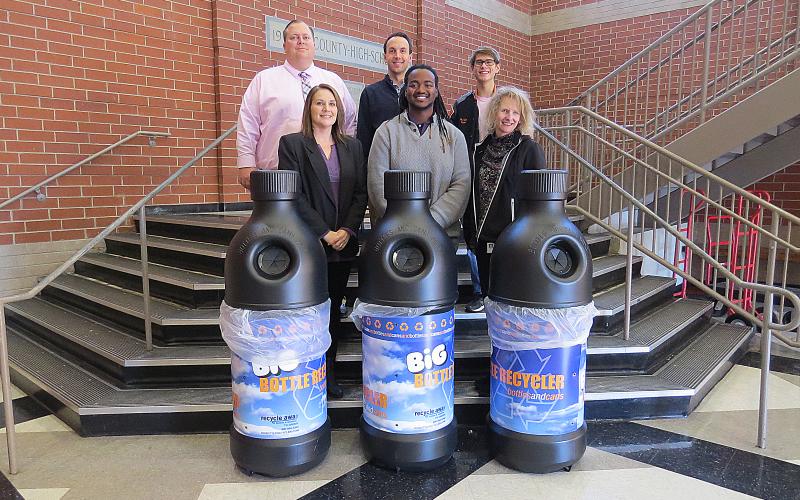 Pictured are, front row left to right, Melissa Green, CFO of Hart Telephone Company, Rendarris Gaines, president of Tri-M and Shelley Coles of Milliken. On the back row, left to right, are Kevin Gaines, principal of Hart County High School, Justin Lee and Ben Tellano.