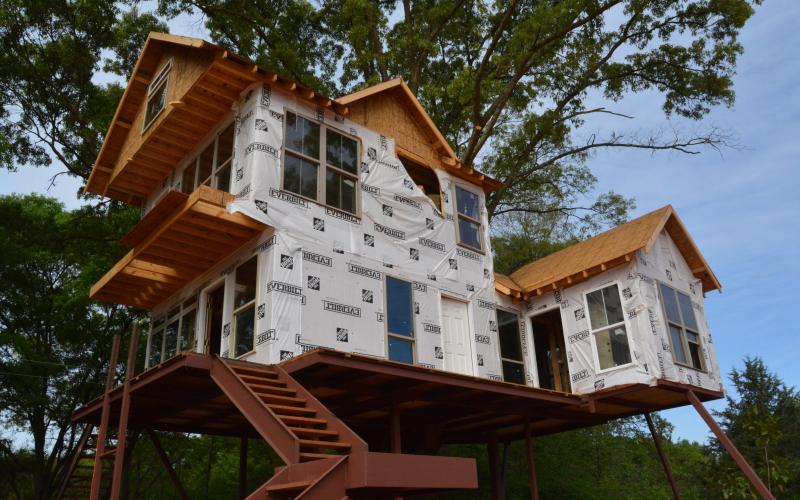 Hart County resident Santos Perez built a treehouse equipped for full residence in his back yard.