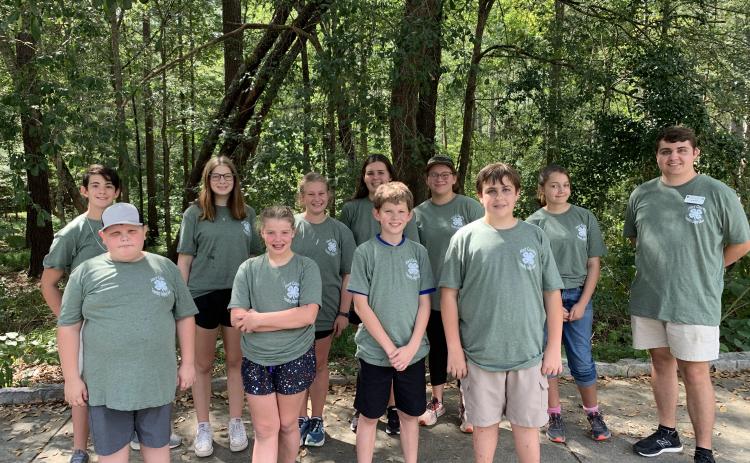 Hart County 4-H’ers pictured at Forestry Field Day include (front row, L-R) Easton Saylors, Morgan Johnson, Lincoln Daniel, Lukas Smith and coach Jacob Smith; (back row, L-R)  Phoebe Cain York, Alexandria LeBar, Paige Wilson, Emma Shiflet, Grace Wilson and Ashleigh Jones. 