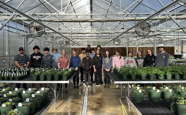 Pictured from left to right are spring horticulture students Kam Mitchell, Crew Franklin, Sevyn Singleton, Caleb Hill, Emma O’Bannon, Madison Cook, Ivan Lopez, Azaria Hickman, Zy’ere Sims, Wyatt Somers, Justice Wilkins, Jonah Ramey, Charlie Bond, Ashton King, Elizabeth Wolf, Sierra Fleeman , Dru Teel, and Justice King.